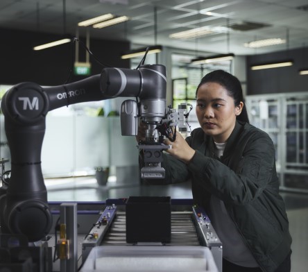 Student with TM Robot