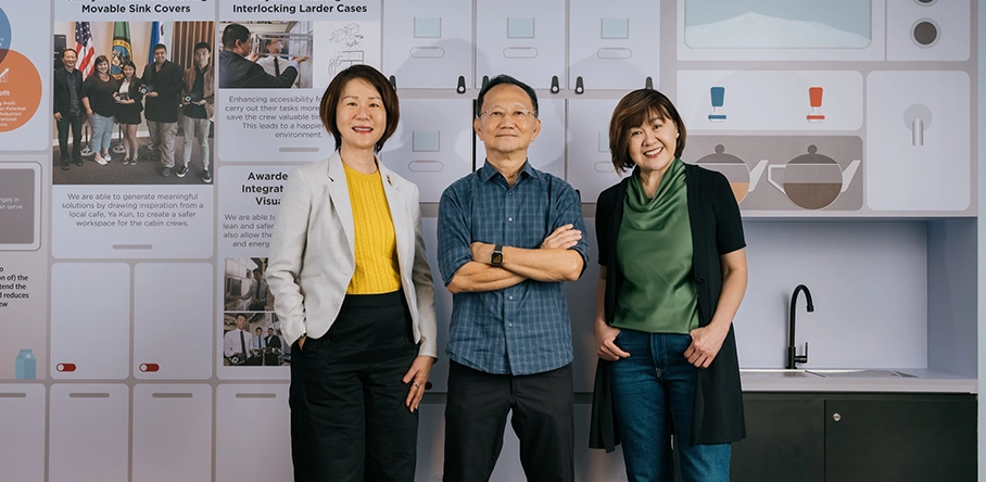 UXC staff Sooyin with Thai faculty.